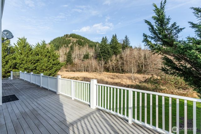 47108 290th Ave SE, Enumclaw, WA 98022