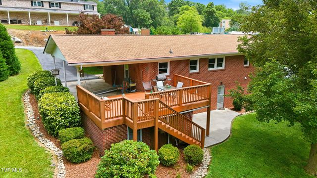 716 Kendrick Creek Road, Kingsport, TN 37663