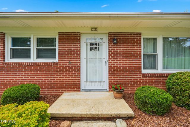 716 Kendrick Creek Road, Kingsport, TN 37663