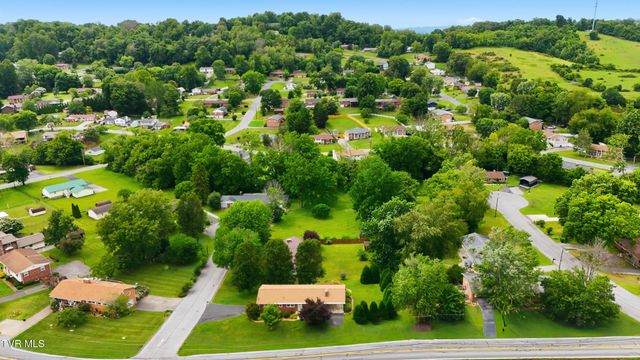 716 Kendrick Creek Road, Kingsport, TN 37663