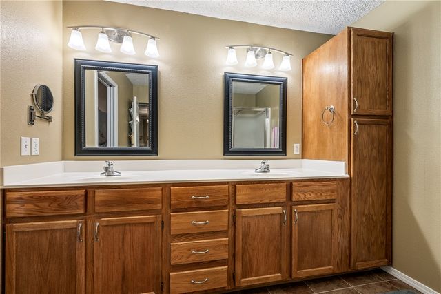 2105 Carnes Drive, Springdale, AR 72762