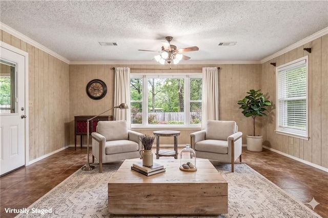 2105 Carnes Drive, Springdale, AR 72762