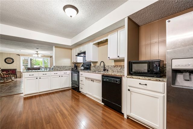 2105 Carnes Drive, Springdale, AR 72762