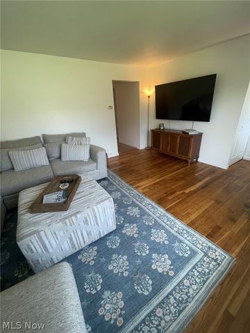6572 Glenallen Avenue, Solon, OH 44139
