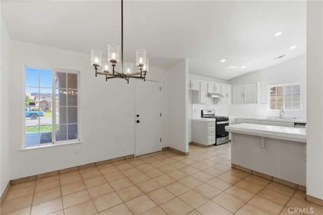 3217 Sierra Meadows, Bakersfield, CA 93313