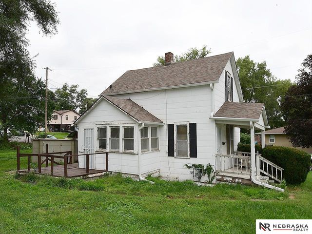 7114 N 39th Street, Omaha, NE 68112