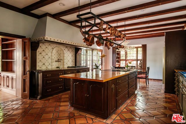 1004 N Beverly Drive, Beverly Hills, CA 90210