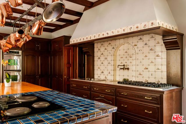 1004 N Beverly Drive, Beverly Hills, CA 90210