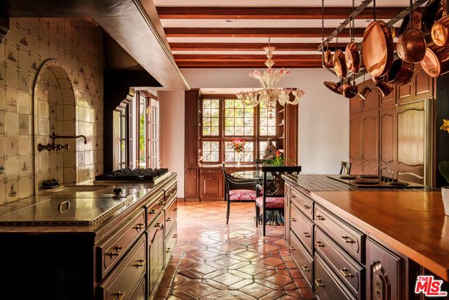 1004 N Beverly Drive, Beverly Hills, CA 90210