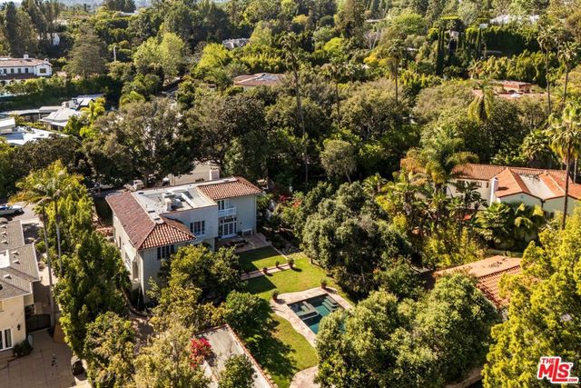 1004 N Beverly Drive, Beverly Hills, CA 90210