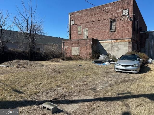 513-517 W 3RD ST, Chester, PA 19013