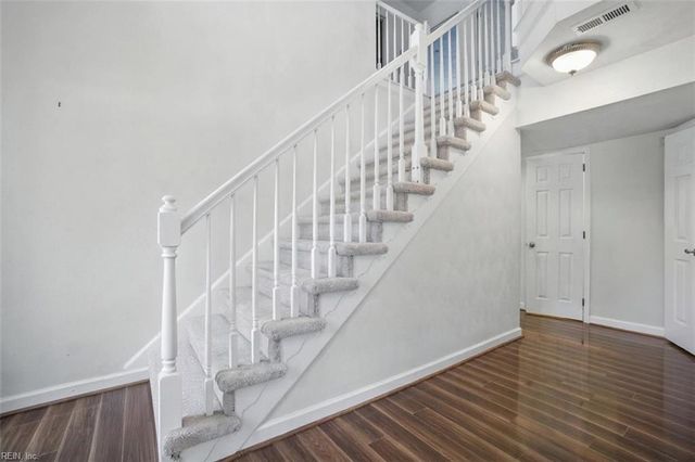 6400 Sand Gate DR N, Suffolk, VA 23435
