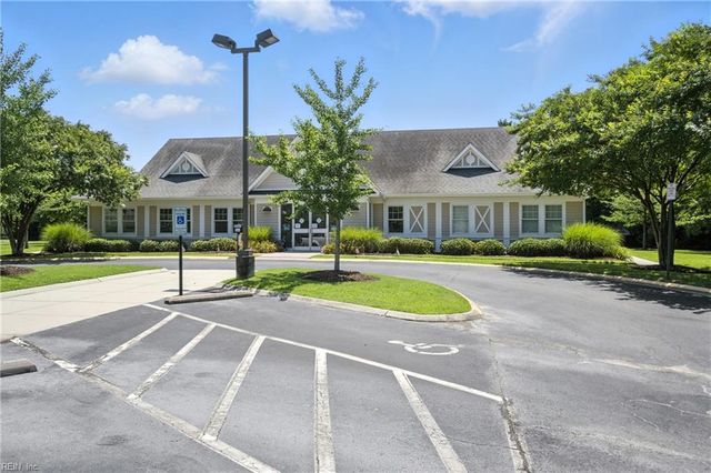 6400 Sand Gate DR N, Suffolk, VA 23435