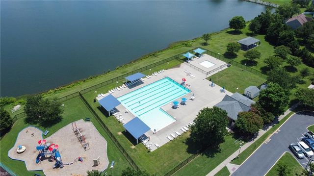 6400 Sand Gate DR N, Suffolk, VA 23435