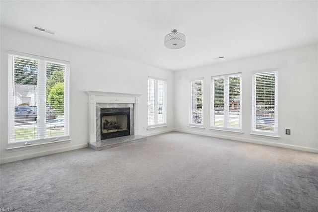 6400 Sand Gate DR N, Suffolk, VA 23435