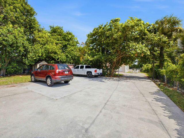 4626 SCHALL Road, Schall Circle, West Palm Beach, FL 33409
