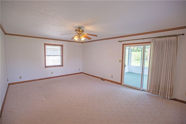 950 Rayberta Drive, Vandalia, OH 45377