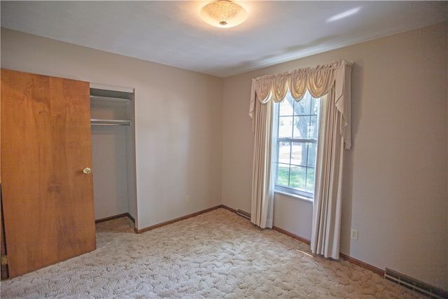 950 Rayberta Drive, Vandalia, OH 45377