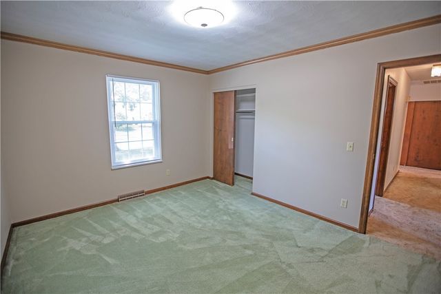 950 Rayberta Drive, Vandalia, OH 45377