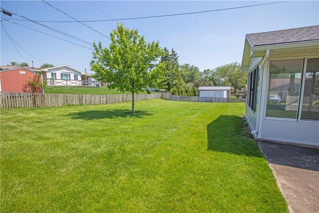 950 Rayberta Drive, Vandalia, OH 45377
