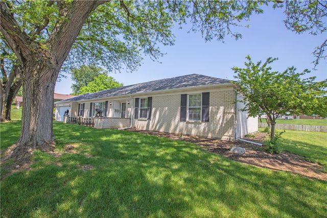 950 Rayberta Drive, Vandalia, OH 45377