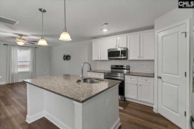 630 Emerson Rd, Lugoff, SC 29078