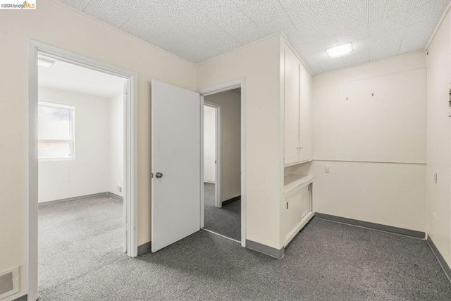 3021 Telegraph Ave, Berkeley, CA 94705