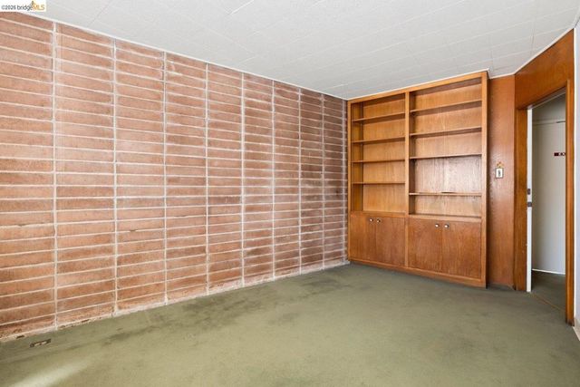 3021 Telegraph Ave, Berkeley, CA 94705