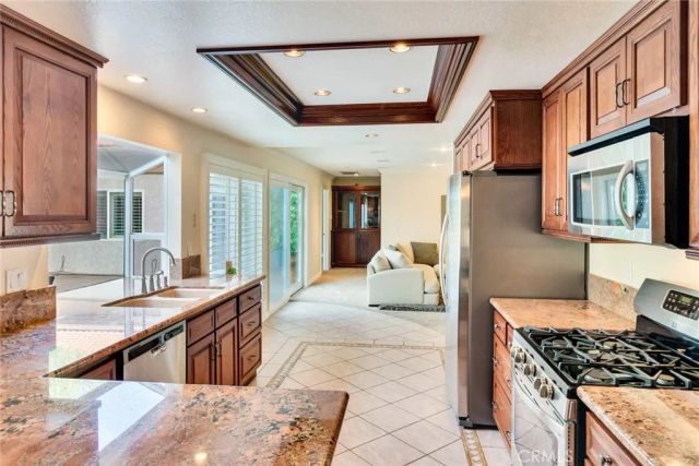 9602 Apricot Avenue, Rancho Cucamonga, CA 91737