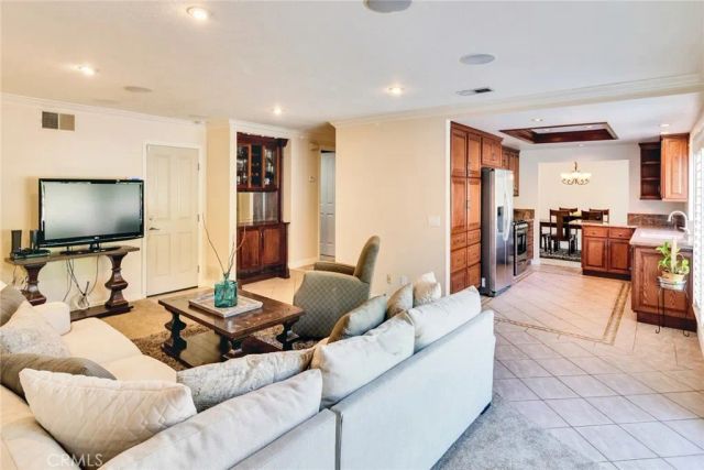 9602 Apricot Avenue, Rancho Cucamonga, CA 91737