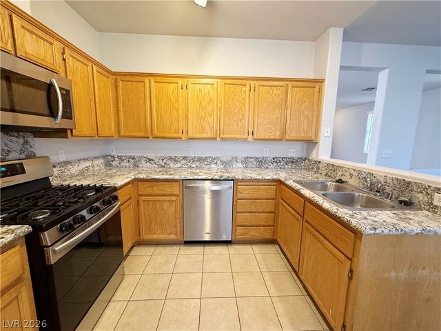 2185 Polynesia Circle, Henderson, NV 89074