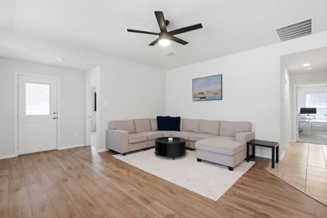 3713 Ridgeway Lane, Denton, TX 76226