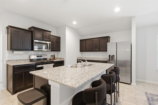 3713 Ridgeway Lane, Denton, TX 76226