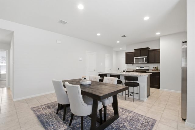 3713 Ridgeway Lane, Denton, TX 76226