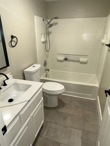 3096 Castle Rock Ct, Ceres, CA 95307