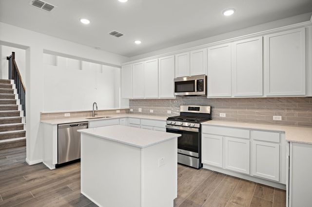 917 Blue Oak blvd, San Marcos, TX 78666