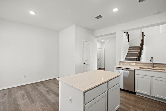 917 Blue Oak blvd, San Marcos, TX 78666