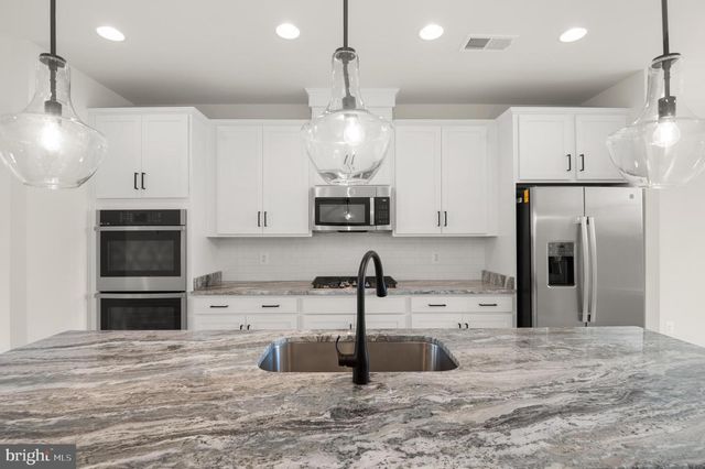 14534 ALSACE LN, Gainesville, VA 20155