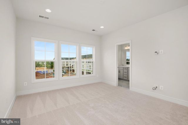 14534 ALSACE LN, Gainesville, VA 20155