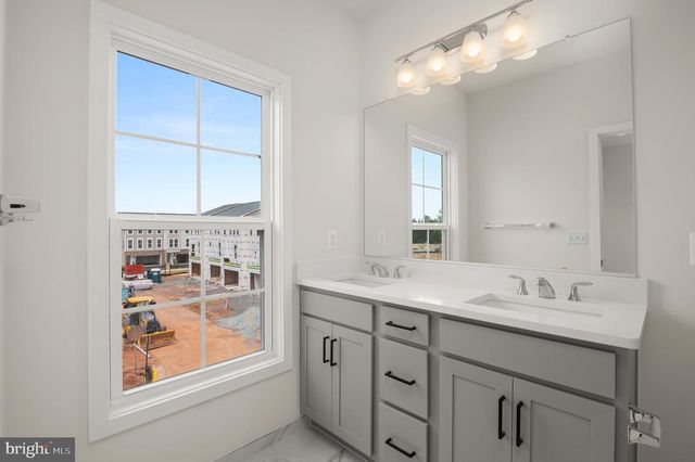 14534 ALSACE LN, Gainesville, VA 20155