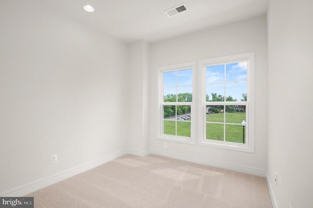14534 ALSACE LN, Gainesville, VA 20155