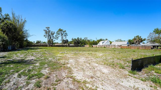 2424 ASHTON ROAD, Sarasota, FL 34231
