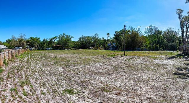 2424 ASHTON ROAD, Sarasota, FL 34231
