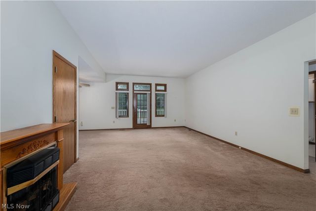 735 Beverly Avenue, Canal Fulton, OH 44614
