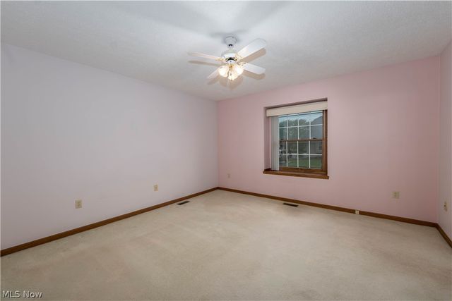 735 Beverly Avenue, Canal Fulton, OH 44614