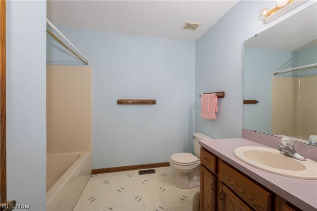 735 Beverly Avenue, Canal Fulton, OH 44614