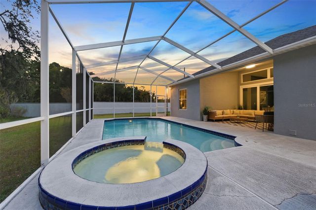 29432 FOREST GLEN DRIVE, Wesley Chapel, FL 33543