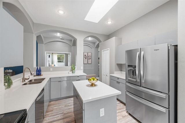 29432 FOREST GLEN DRIVE, Wesley Chapel, FL 33543
