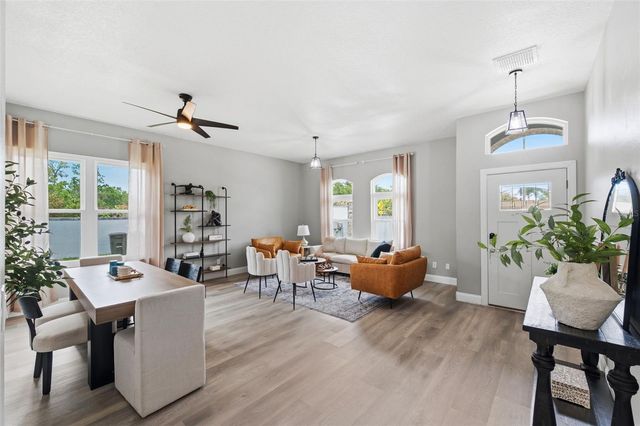 29432 FOREST GLEN DRIVE, Wesley Chapel, FL 33543