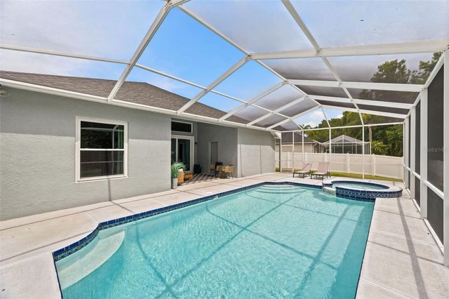 29432 FOREST GLEN DRIVE, Wesley Chapel, FL 33543